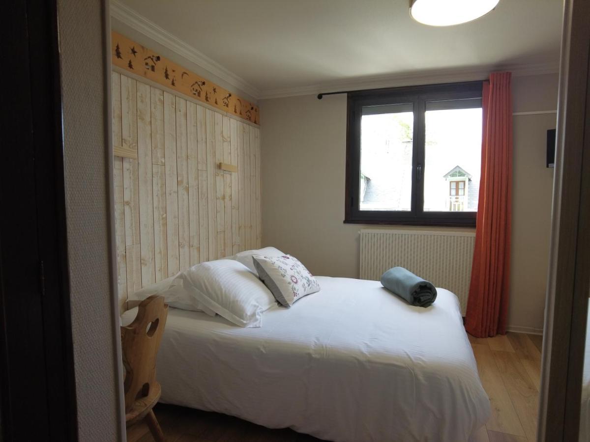 Hotel La Rencluse Saint-Mamet Экстерьер фото