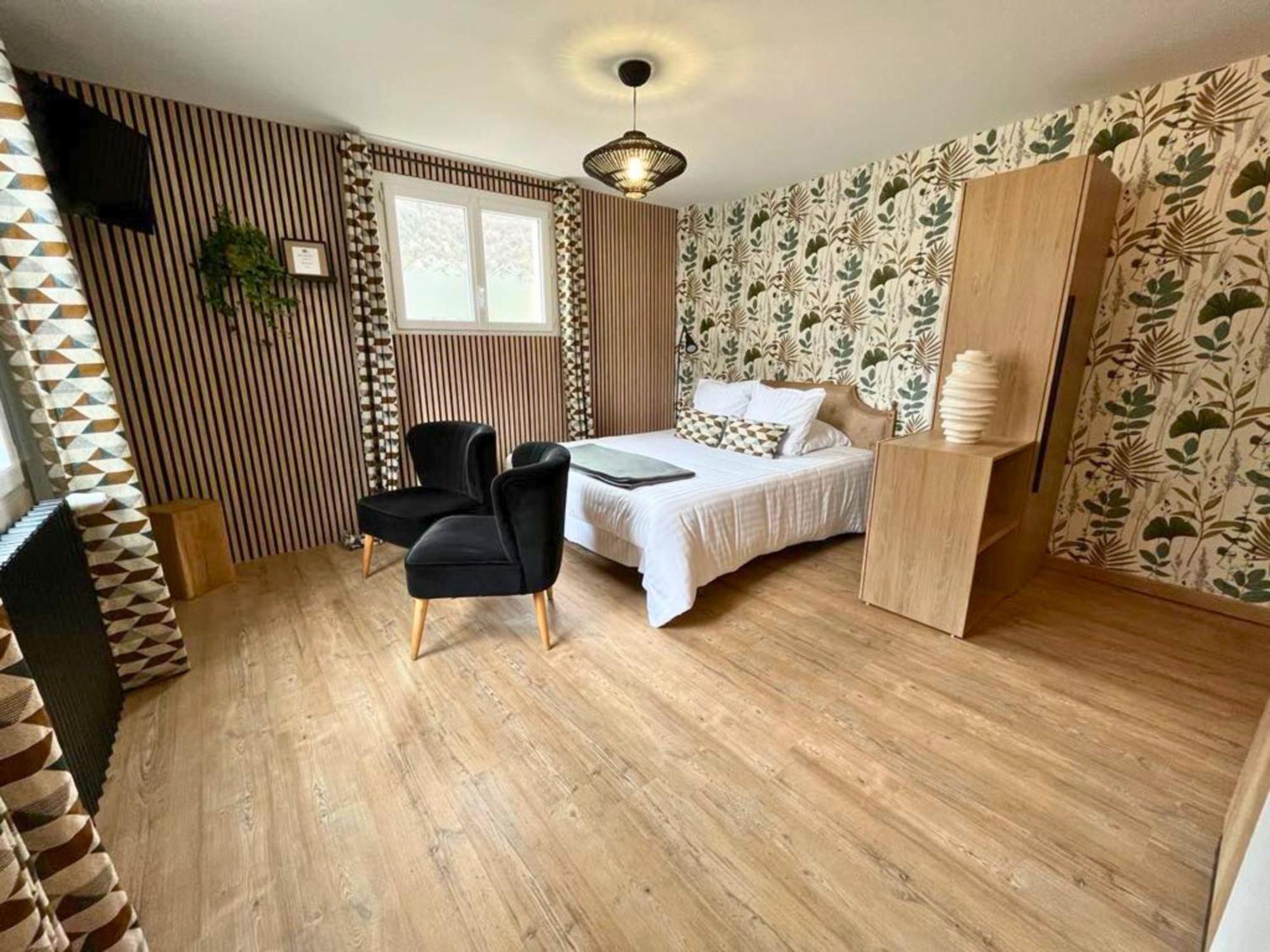 Hotel La Rencluse Saint-Mamet Экстерьер фото