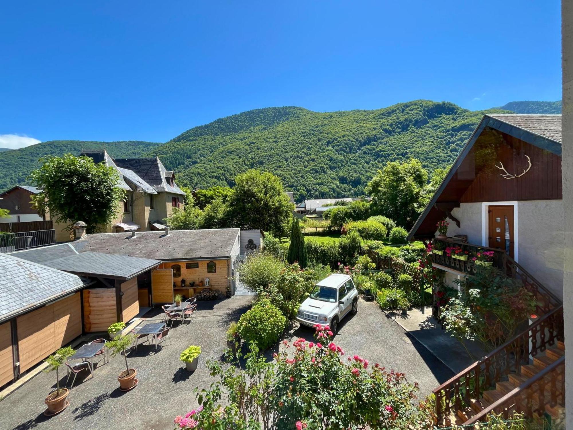 Hotel La Rencluse Saint-Mamet Экстерьер фото