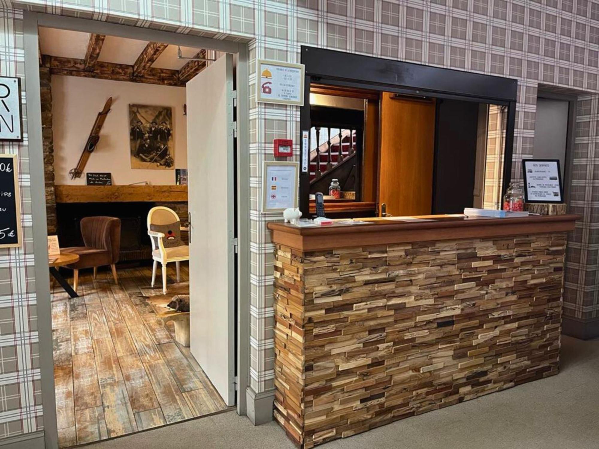 Hotel La Rencluse Saint-Mamet Экстерьер фото